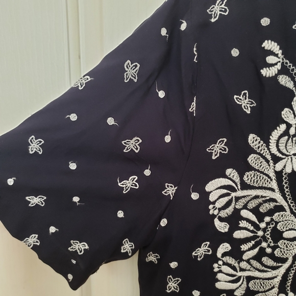 EUC ZARA Embroidered Peplum Blouse - Picture 8 of 10